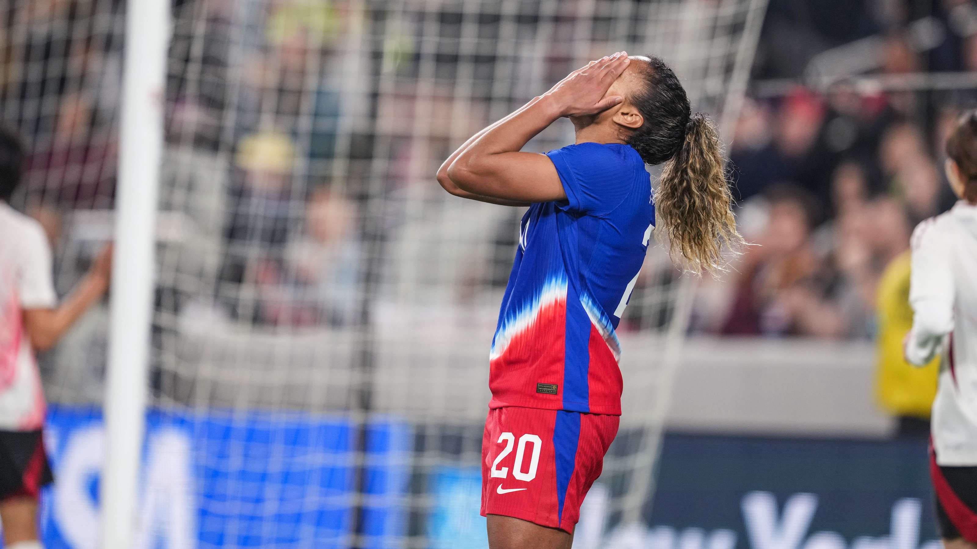 为他开启了 为他开启了